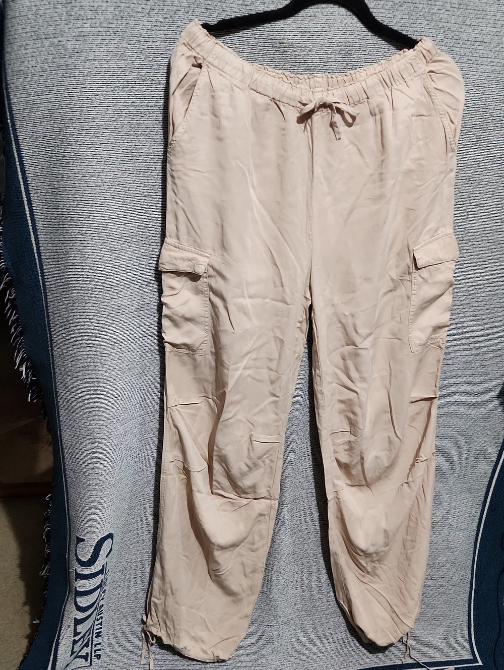 Love Tree Women's Light Beige Cargo Jogger Pants